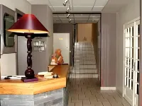 Logis Hotel Restaurant des Voyageurs Hotels in Treignac