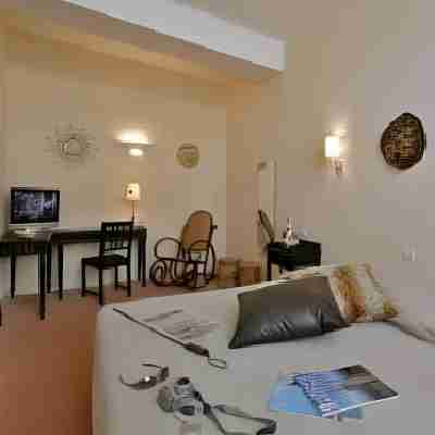 Logis Hôtel Lafayette Rooms