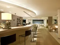 Alasia Boutique Hotel - bar