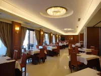 Domus Hotel - breakfast