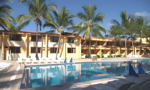 Nauticomar Resort All Inclusive & Beach Club
