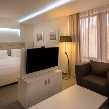 President Hotel by Hrazdan Hotel Cjsc