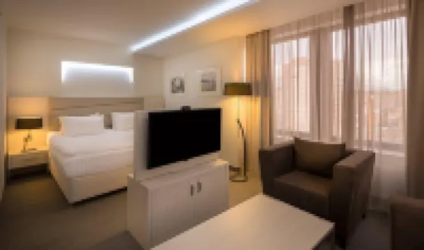 President Hotel by Hrazdan Hotel Cjsc