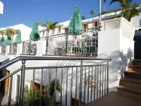 Apartamentos Montecarlo