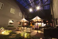 Bonnet Hotel Surabaya Hotel dekat Mandiri ATM Perumahan Pakuwon City Laguna Square