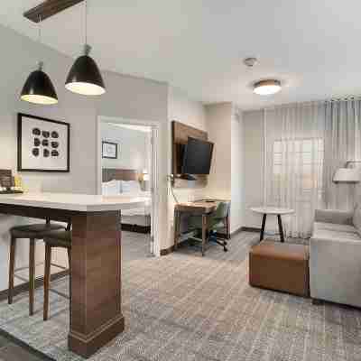Staybridge Suites LONGVIEW by IHG Rooms
