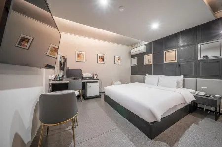 Hi Design Hotel