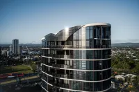 Vue Broadbeach - Official