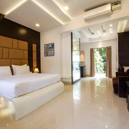 Hotel Rezo's