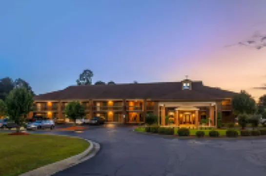 Best Western Bradford Inn Hotels in Swainsboro