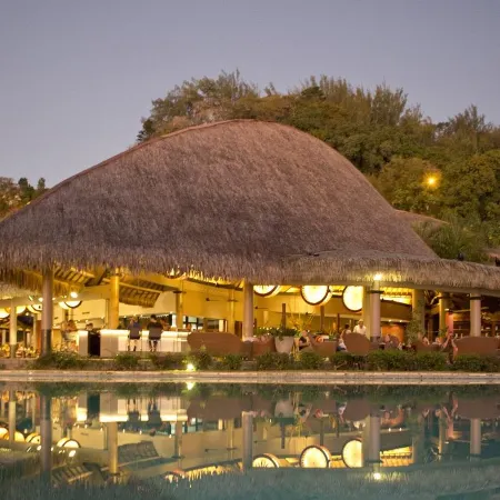 Tahiti Pearl Beach Resort