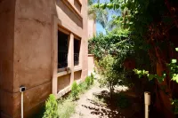 Discover Our Charming Garden Ground Floor