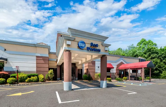 拉姆西貝斯特韋斯特酒店