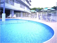 Katsuura Hilltop Hotel & Residence - Kolam Renang