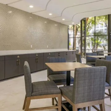 Comfort Inn & Suites Downtown Brickell-Port of Miami