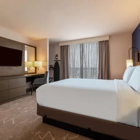 Embassy Suites by Hilton Tulsa I-44