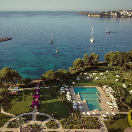 The St. Regis Mardavall Mallorca Resort