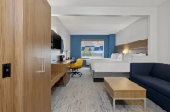 Holiday Inn Express & Suites WEST COXSACKIE by IHG