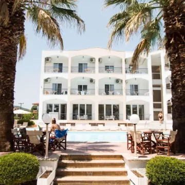 Stavros Beach Hotel