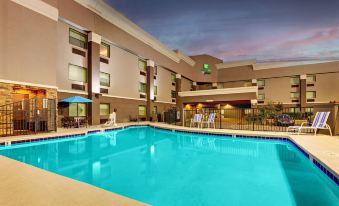 Holiday Inn Express Nashville W I40/Whitebridge RD