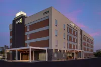 هوم تو سويتس باي هيلتون فينيكس آيربورت ساوث Hotels near Phoenix Zoo