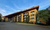 Room-Luxurious Mountain-View Room with o Red Angels Aeromodelos 주변 호텔