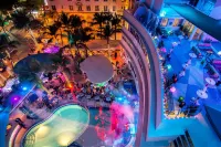 Clevelander Hotel - Private Pools