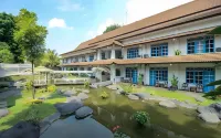 Hotel Merdeka Kediri Hotel di Pesantren