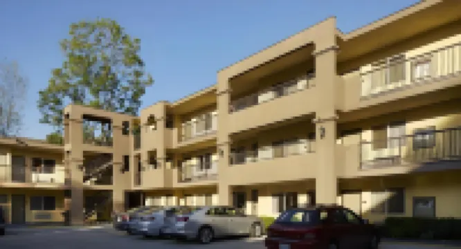 綠樹帕薩迪納旅館