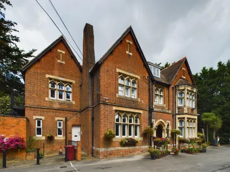 Beech House Hotel Отели в г. Рединг