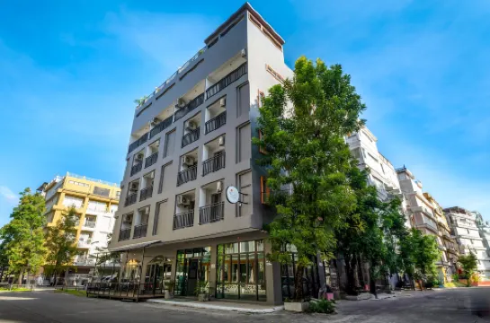 ดิ ญาน่า ป่าตอง