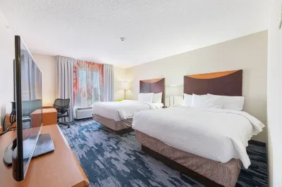Fairfield Inn & Suites Chicago Naperville Hotel in zona DeVry University