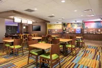 Fairfield Inn & Suites Sacramento Folsom Hotels in Folsom