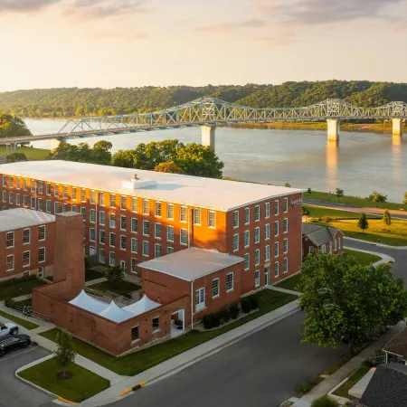 Fairfield Inn & Suites Madison Historic Eagle Cotton Mill