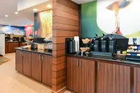 Fairfield Inn & Suites Jacksonville Orange Park - breakfast