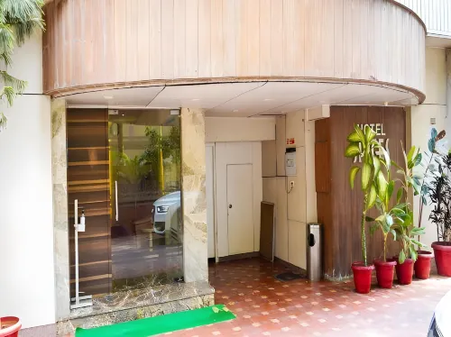 Hotel Spices Navi Mumbai Hotels in Ghansoli