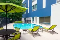 SpringHill Suites Tallahassee Central - Pools
