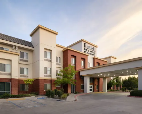 Fairfield Inn & Suites Visalia Tulare Hotels in Tulare