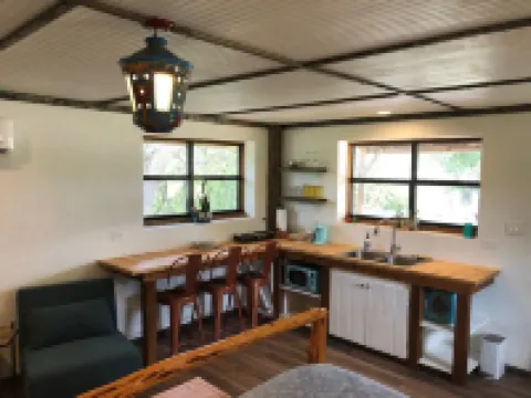 Quiet Studio located on 110 acre ranch with walking trails