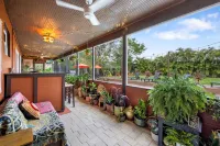 Private Oasis with Heated Pool, Pet Friendly