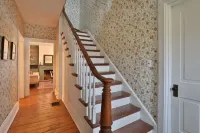 Gambier Country Boho Hot Tub & Tranquility