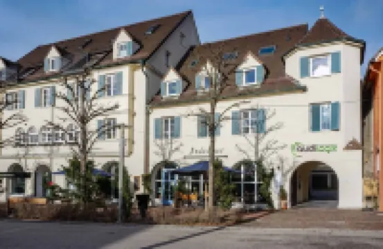 Family friendly maisonette apartment in the town center of Mering