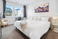 Superb 4-bedroom townhome in Provo with AC, WiFi Hotels near Utah Valley Convention Center