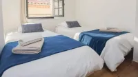 Apartment in the heart of old Antibes