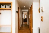 Just Listed! Mountain views, 5 min walk to lifts, 2-bedroom condo in Keystone