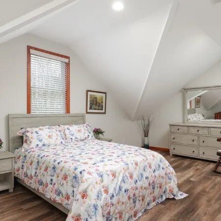 Cheerful Home, 3B, 3B, 2 Blocks to the Ocean