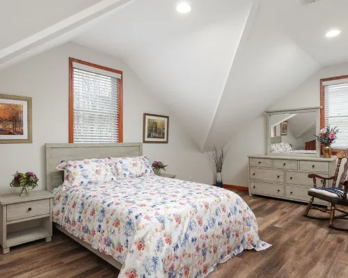 Cheerful Home, 3B, 3B, 2 Blocks to the Ocean Hotels in Belmar