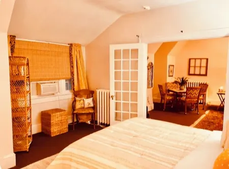 Morocco Loft 2BR overlooking city walking mall