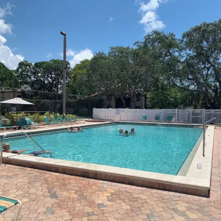 Beautiful Shorewalk Villa in Paradise.2 Bedroom-2 Bathrooms