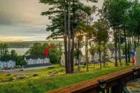 Relaxing Winnipesaukee Condo!